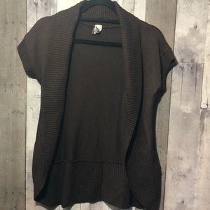 Debut brown short sleeve cardigan